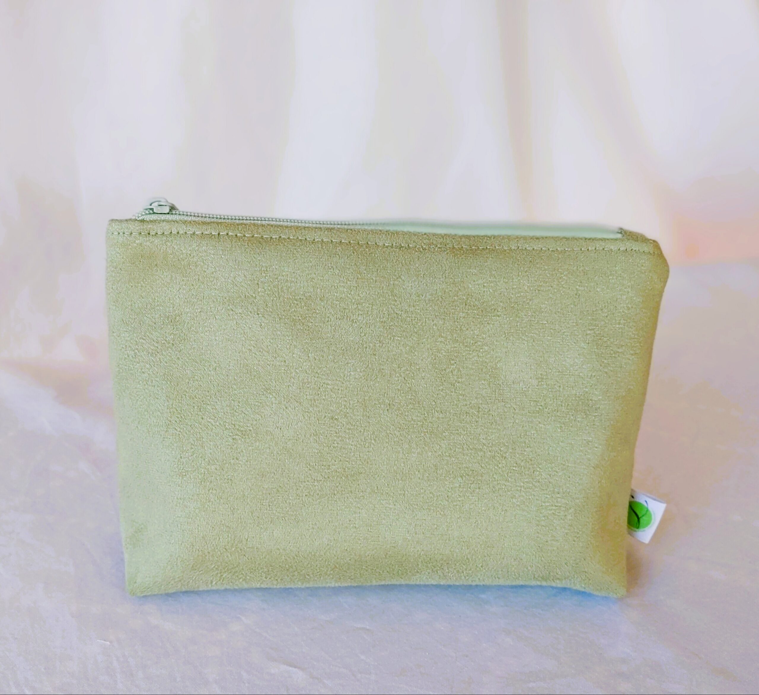 Kosmetiktasche Lola lindgrün