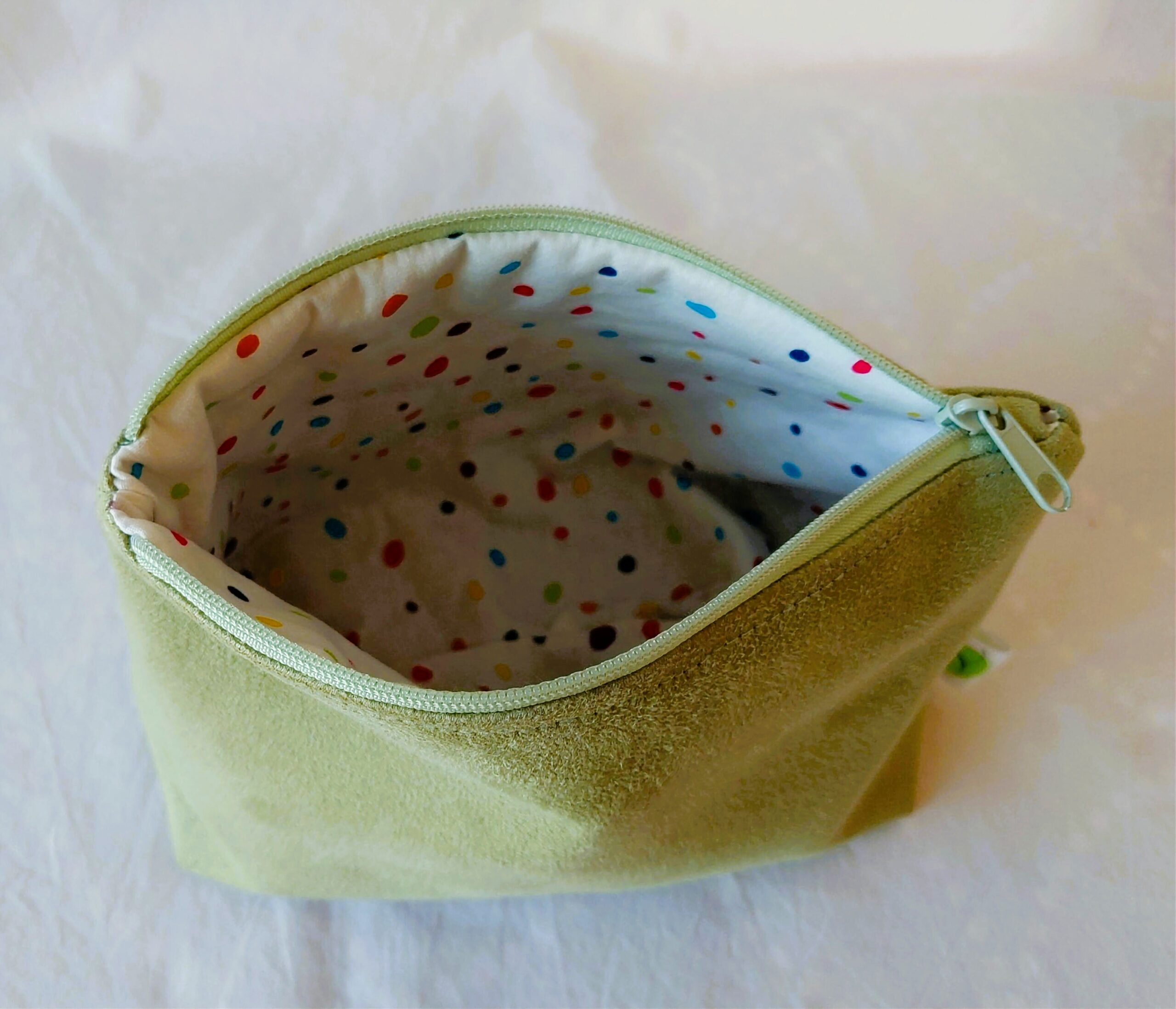 Kosmetiktasche Lola lindgrün – Bild 3