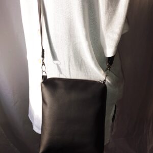 'Go Out' Thea schwarz